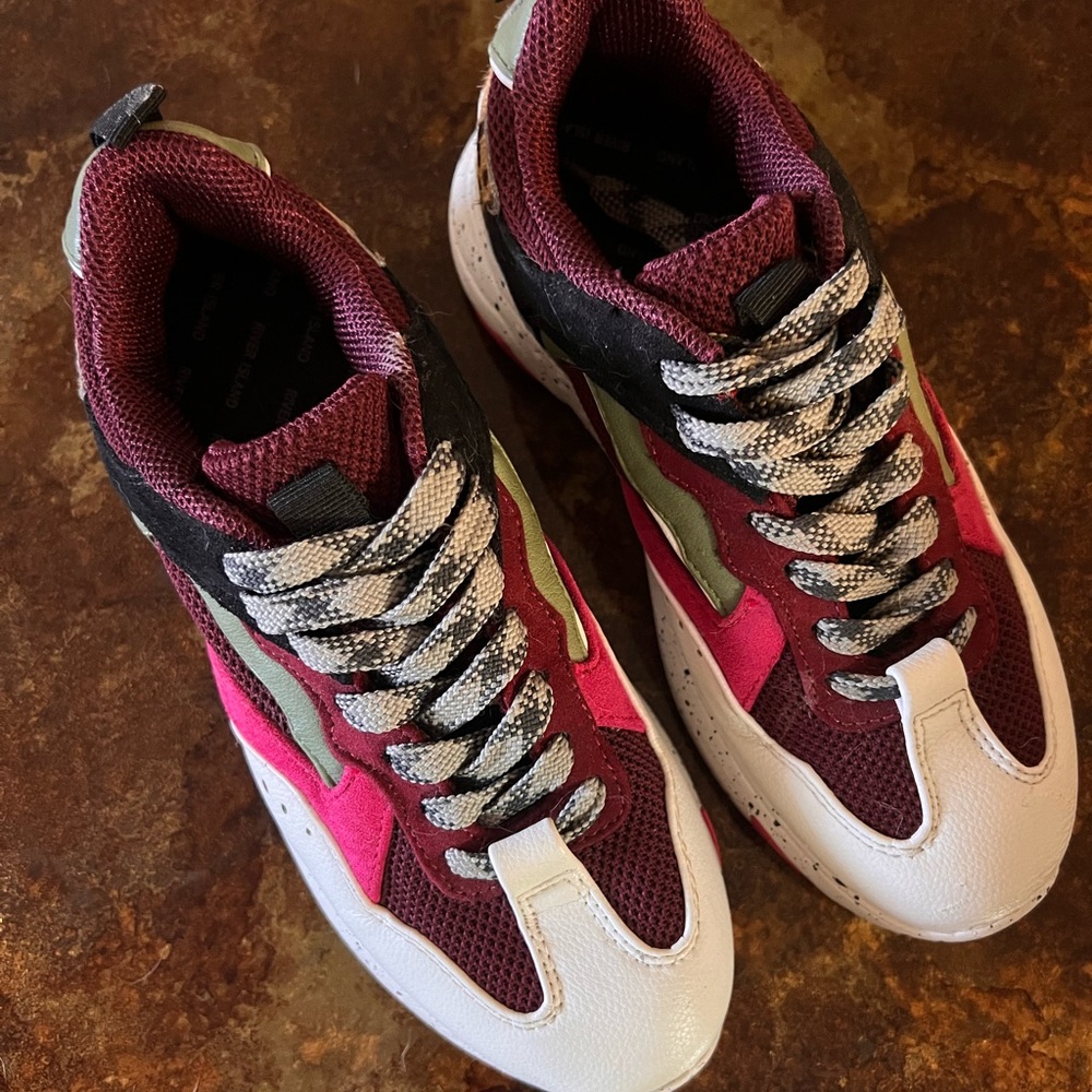 River Island women’s sneakers